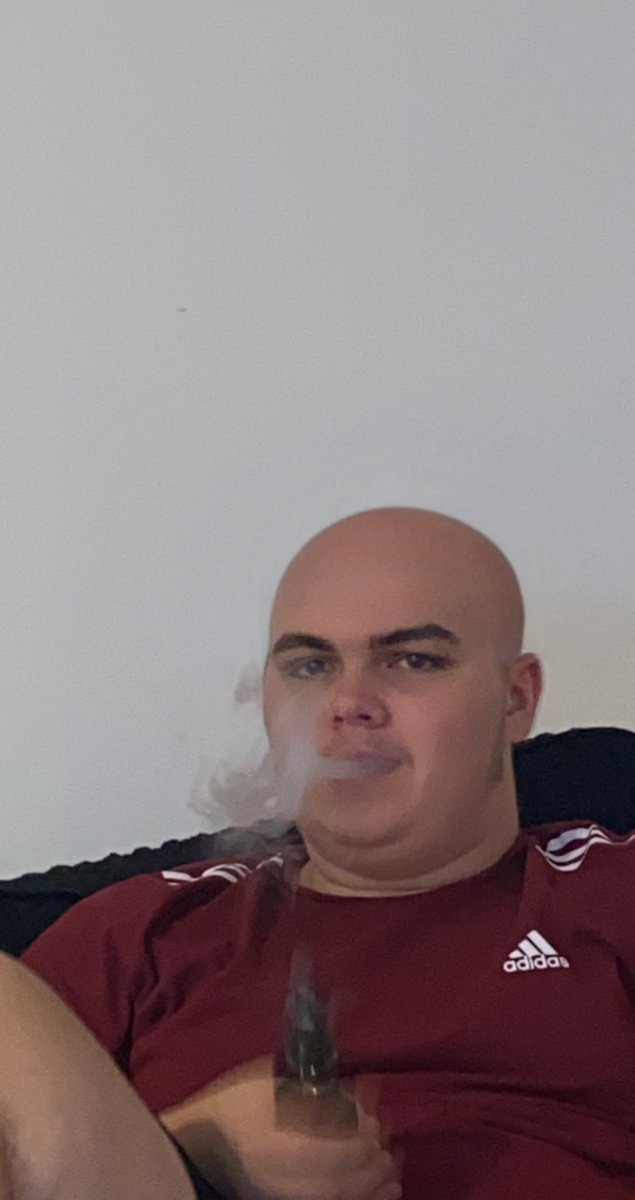 adambamb123's tweet photo. @IM_JXMES @MrTLexify https://t.co/eSQPcBxjJz