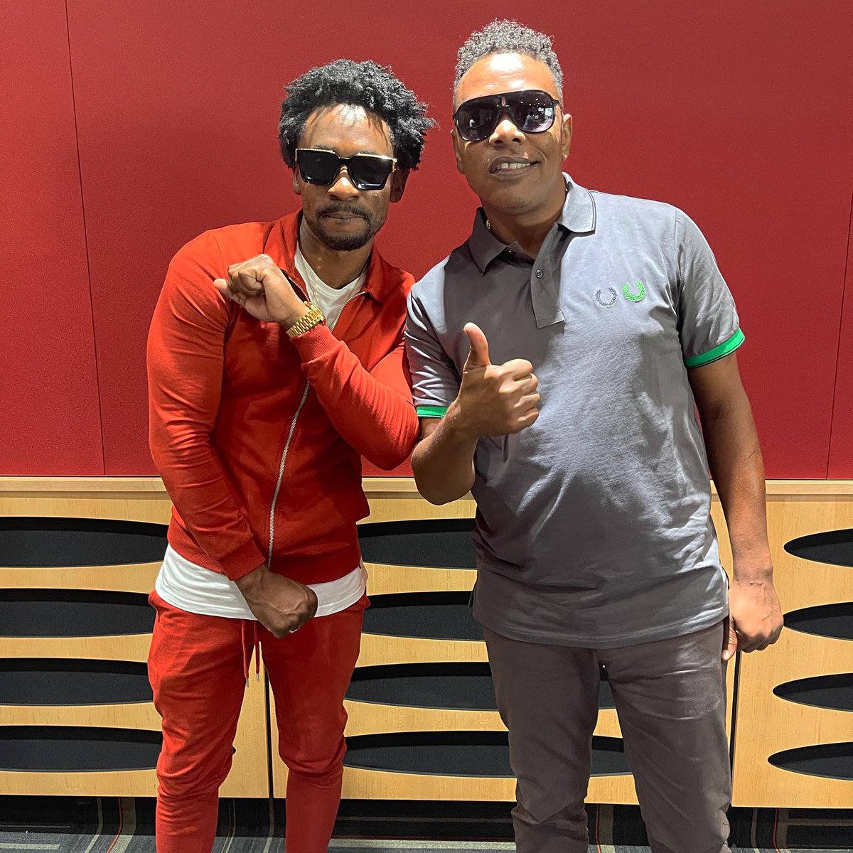ronmuschette1's tweet photo. Today was a great day in studio!!
Stay tuned to the Edge 105 FM, live and direct on all platforms 🔥🔥
https://t.co/8LuPkkRgiG

.
.
.
#jamaica #jamaica🇯🇲 
#edge #theedge105fm #edgefrequency105🇯🇲 #ronmuschette #radio https://t.co/SzuzHMHUce