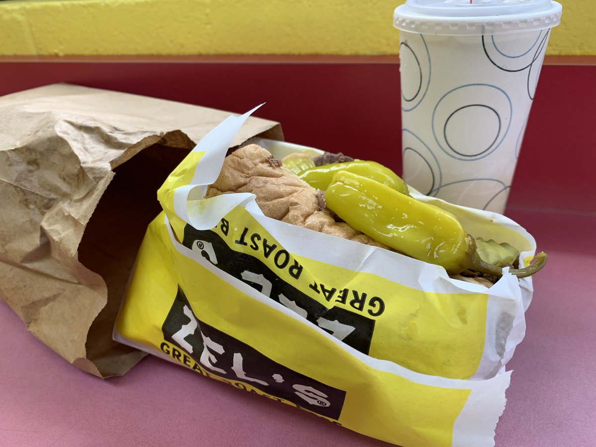 thedullguy's tweet photo. Ain’t but one thing to do when your PD day is at the ACC and lunch is on your own.
Zel’s, baby. Zel’s. #SCHStrong #teacherlife #RegionKid @ZelsRoastBeef https://t.co/543bO3oulq