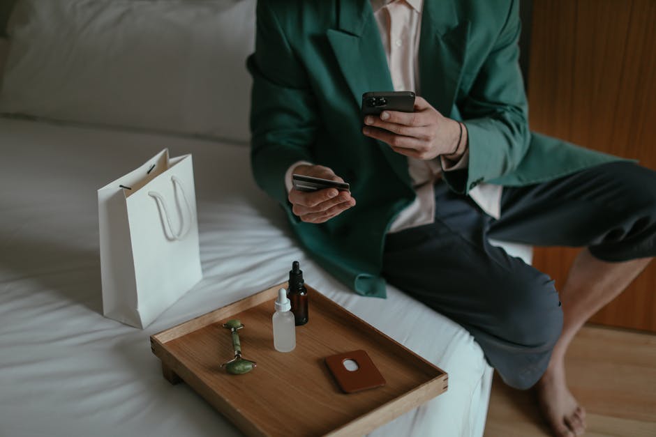 QTAP_UK's tweet photo. Do you own a Hotel or B&amp;B? Did you know that QTap can also be used as a room service app… roughly 1 in 6 people won’t order room service due to the anxiety of speaking to someone over the phone. 😱 Enquire today and revolutionise the room service experience! #RoomService #Hot... https://t.co/g2gTXgvXSv