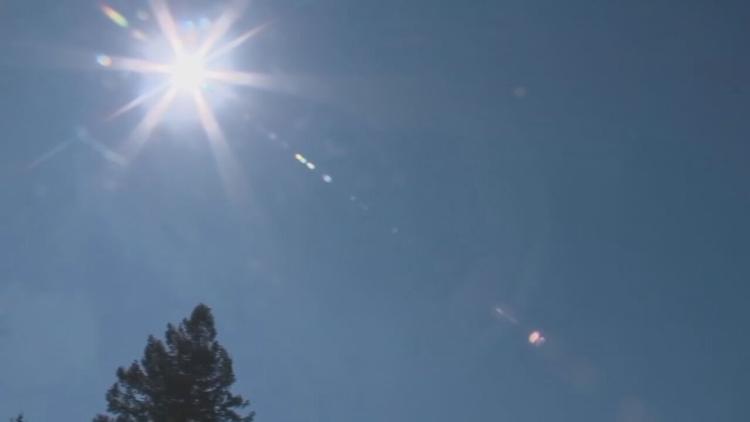 fox12oregon's tweet photo. BREAKING: Gov. Brown declares state of emergency in Oregon ahead of heat wave https://t.co/1NpvkMErcS https://t.co/QRtct4LGMB
