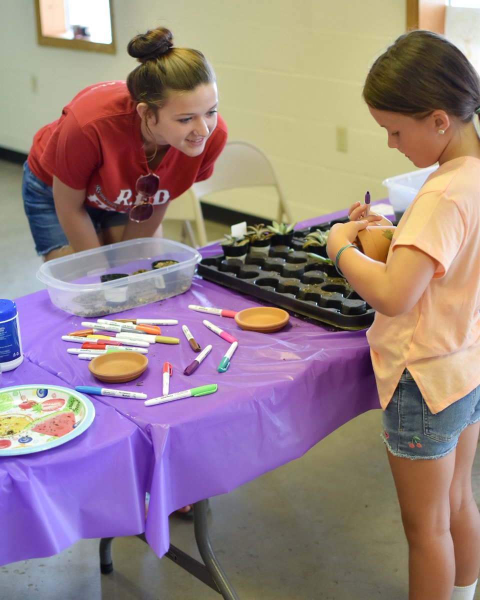 PickawayRossCTC's tweet photo. We are having a great time at the Ross County Fair!

Stop by our building every day for activities between 11 a.m. - 4 p.m. We have hair braiding, kids crafts and more! Check the schedule for times!

Students can pick up class schedules as well!

#PRCTCProud #RossCountyFair21 https://t.co/EmgqXoBptU