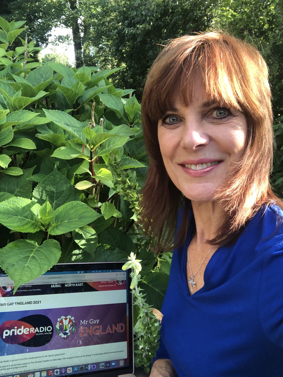 PamRoyleTV's tweet photo. Watching the amazing contestants for ⁦@mrgayengland⁩ on the ⁦@myprideradio⁩ website. All are brilliant ! It will be a splendid day ⁦@AlnwickGarden⁩ on Saturday 14th August. Thanks ⁦@stuarthattonjr⁩ for asking me to be one of the judges. https://t.co/igEHMEoZL7
