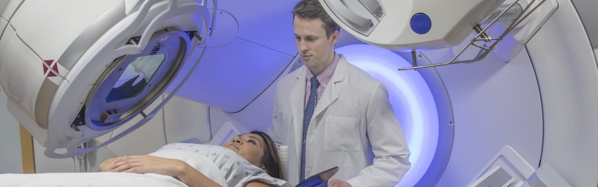 thelondonclinic's tweet photo. Congratulations @uclh and @ProfVaidya! Intraoperative Radiotherapy (IORT) has been listed as one of the top five amazing health research breakthroughs in the last 12 months. #IORT is a super effective single-dose #breastcancer treatment. Read more here: https://t.co/XdlqMngkkp https://t.co/2mQc3wRh1H
