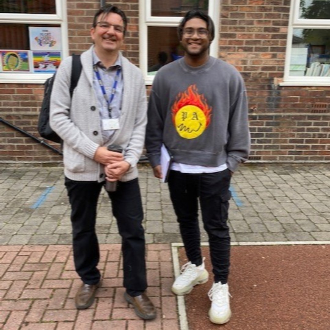 WHGSSixthForm's tweet image. Mr Harrison is very proud of his Computer Science student Moin, who achieved a B grade and is going on to study a degree apprenticeship in data analysis 🖥️ #whgs #sixthform #computerscience #brightfuture