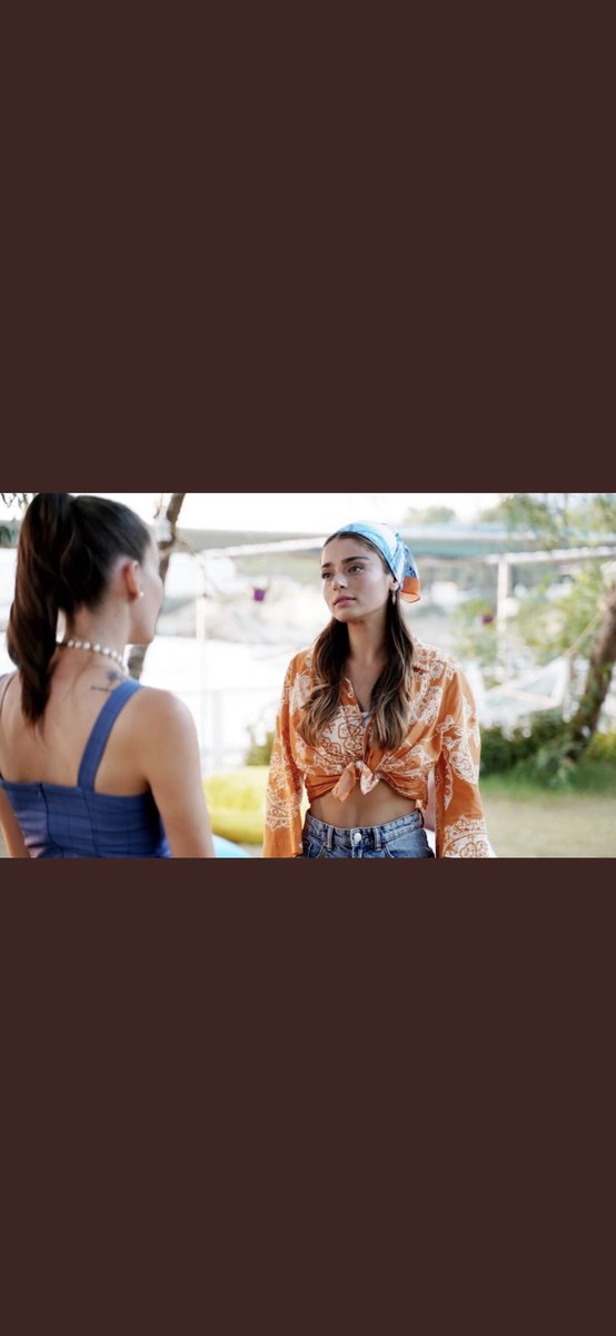 MissIvy88's tweet photo. This was last Thursday in Sığacık. Ayçe was filming a scene with her mother. She is sooo pretty! 🤩 I shared a reel from Sığacık on my IG. But I didn’t film the crew. #özelbiri https://t.co/2yf8gJiwuf