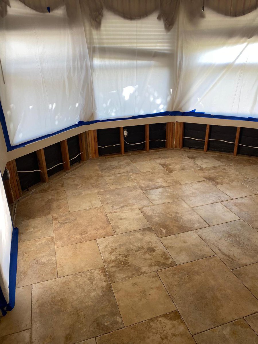 Here is a quick peek inside one of our recent projects! Demolition never looked so good! If you are in need of asbestos abatement, leave it to the professionals! Give us a call at 844-583-3278 for a free estimate!
#asbestos #superiorquality #superiorservice #superiorabatement
