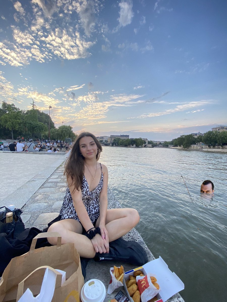 Zeldriski 🏴‍☠️ (Ron era 🤓) tweet media