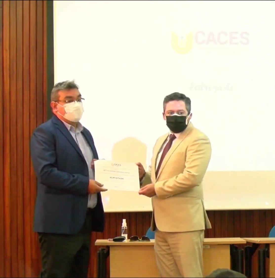 istlamana's tweet photo. Hoy @Caces_Ec  entregó las acreditaciones a los Institutos Superiores Técnicos y Tecnológicos https://t.co/l2jHlrbXdt