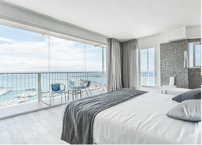 El mar es saludable desde cualquier punto de vista....
Te espero😍 bit.ly/suitedancingon… en <a href="/Horizonte24/">Hotel Amic Horizonte 🌴 de Mallorca</a> en #PalmadeMallorca
#roomwithaview #travelspain #vacaciones #suite #trip #hotelamic