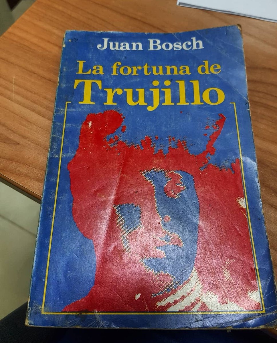 Mi nueva lectura para inicia agosto: La fortuna de Trujillo, autoría de #JuanBosch. 

#demibiblioteca #lectura #libros #bosch #trujillo #historia #politica #history #politics