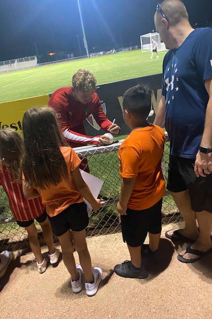 PimaJTED's tweet image. Thank you @FCTucson for hosting Teacher Appreciation Night last Saturday! What a great way to show appreciation to our amazing teachers. Also big shout out to FC Tucson’s Goalkeeper, @walaps11, for signing a pair of gloves for one teachers’ son! #TeacherAppreciation #IamCTE