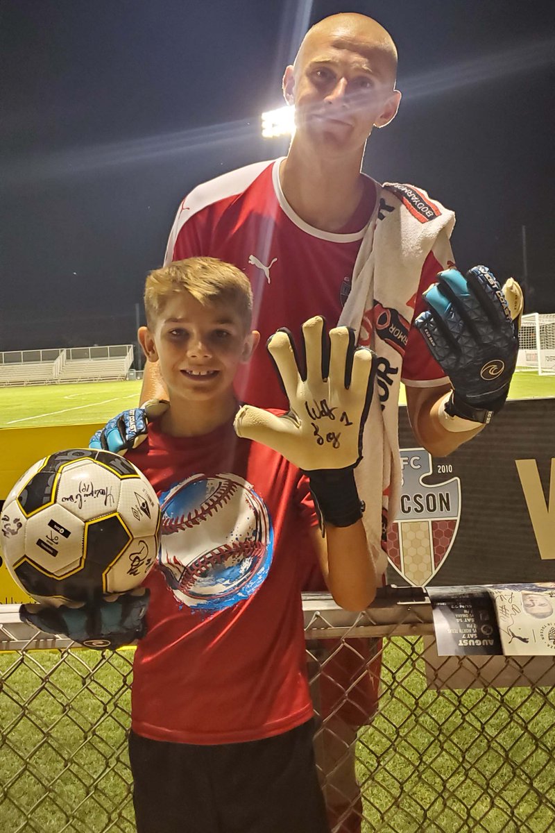 PimaJTED's tweet image. Thank you @FCTucson for hosting Teacher Appreciation Night last Saturday! What a great way to show appreciation to our amazing teachers. Also big shout out to FC Tucson’s Goalkeeper, @walaps11, for signing a pair of gloves for one teachers’ son! #TeacherAppreciation #IamCTE