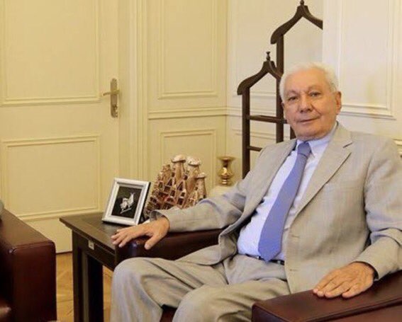 Seydaoglu21's tweet photo. Sağlık Eski Bakanımız, Ağrı Milletvekili kıymetli ağabeyim ve dostum Prof. Dr. Yaşar Eryılmaz’ın vefatını teessürle öğrendim.
Ağabeyimize Cenab-ı Allah’tan rahmet, kederli ailesine ve sevenlerine başsağlığı diliyorum.

Mekanı cennet olsun inşaAllah. https://t.co/09af1HMFDP