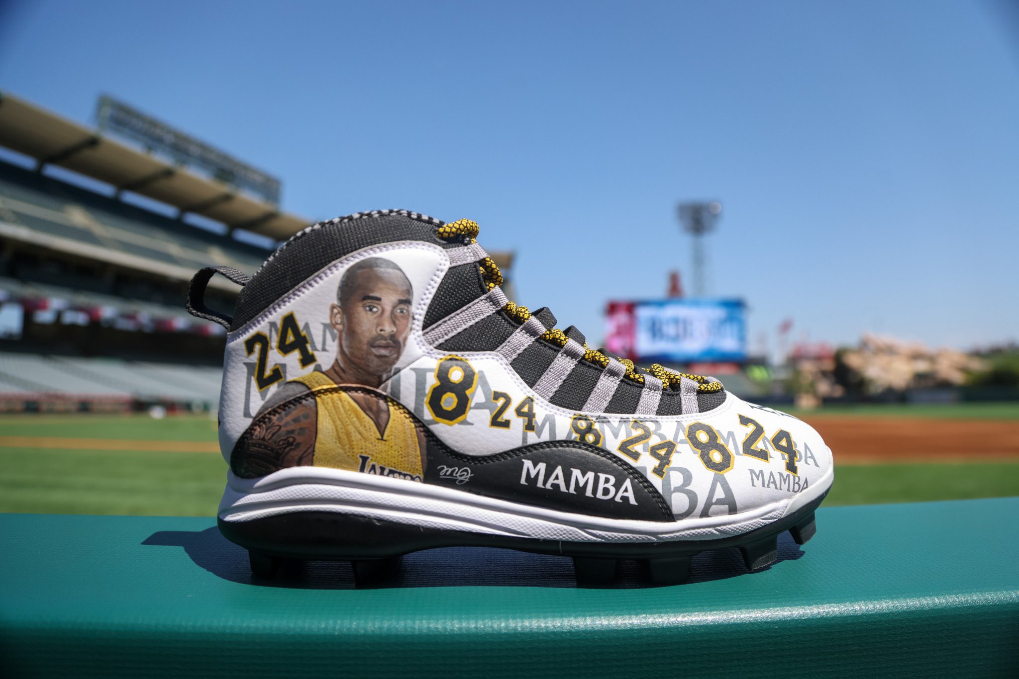 Nice Kicks on X: The @Dodgers are giving away exclusive Kobe