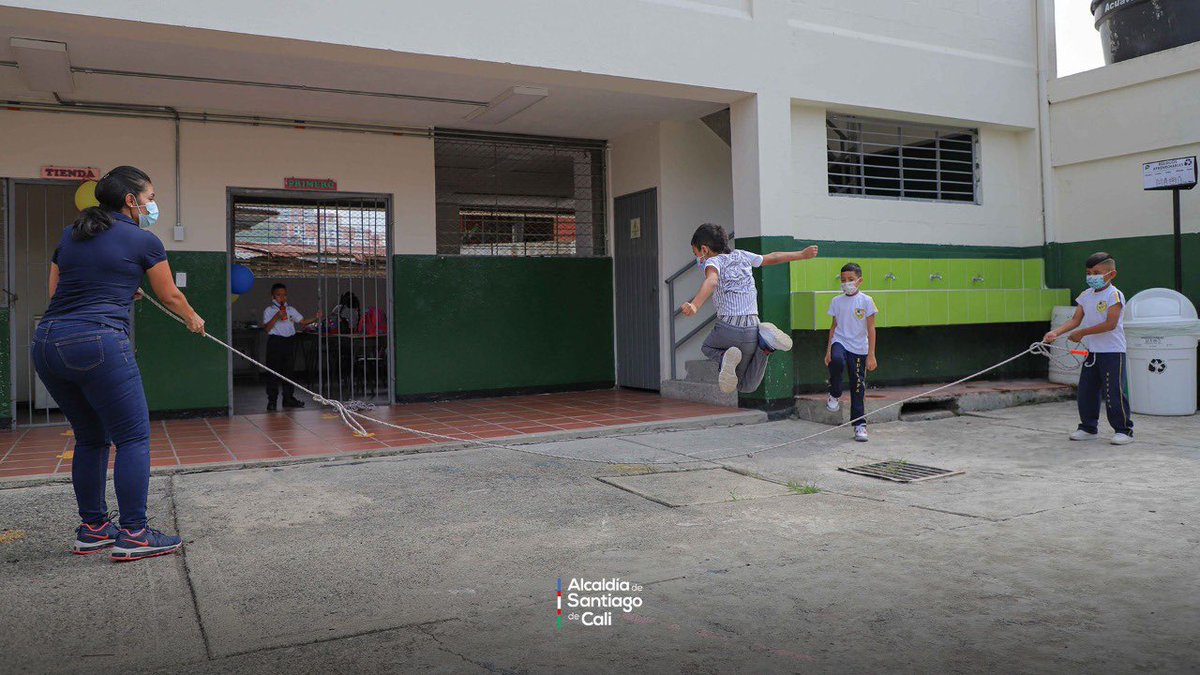 Secretaría de Educación de Cali tweet media