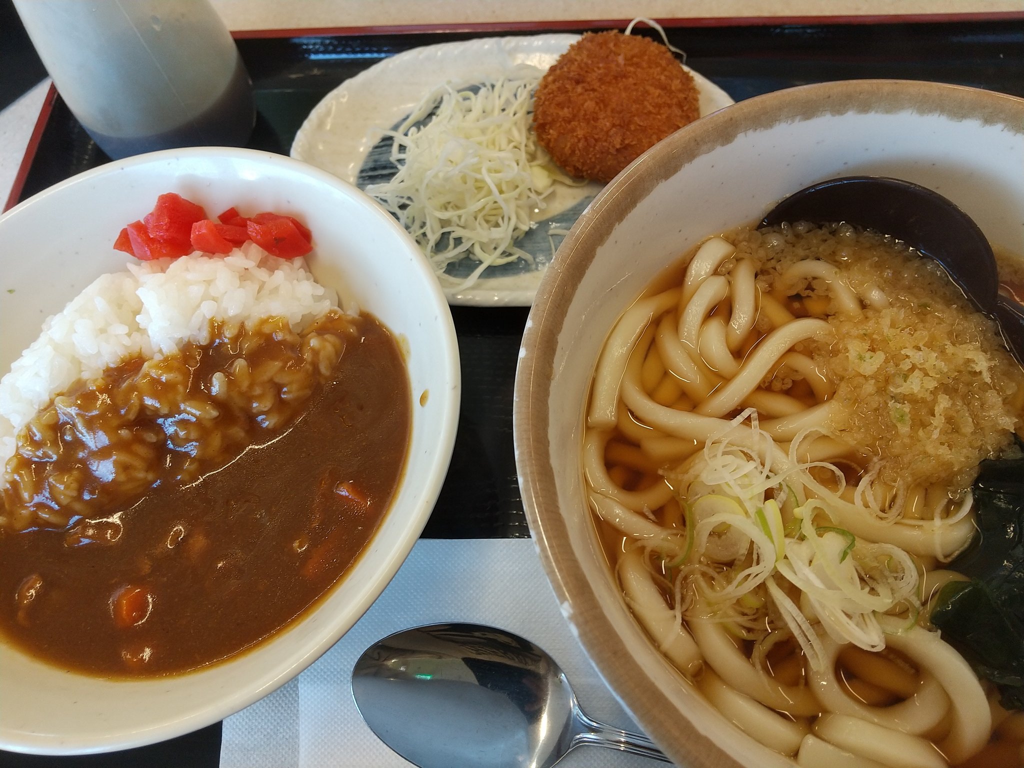 Ft 朝食は山田うどん食堂でミニカレー丼朝定食 昨日に引き続き友人が来るので忙しい 山田うどん 山田うどん食堂 朝定食 T Co Ylit5mrkya Twitter