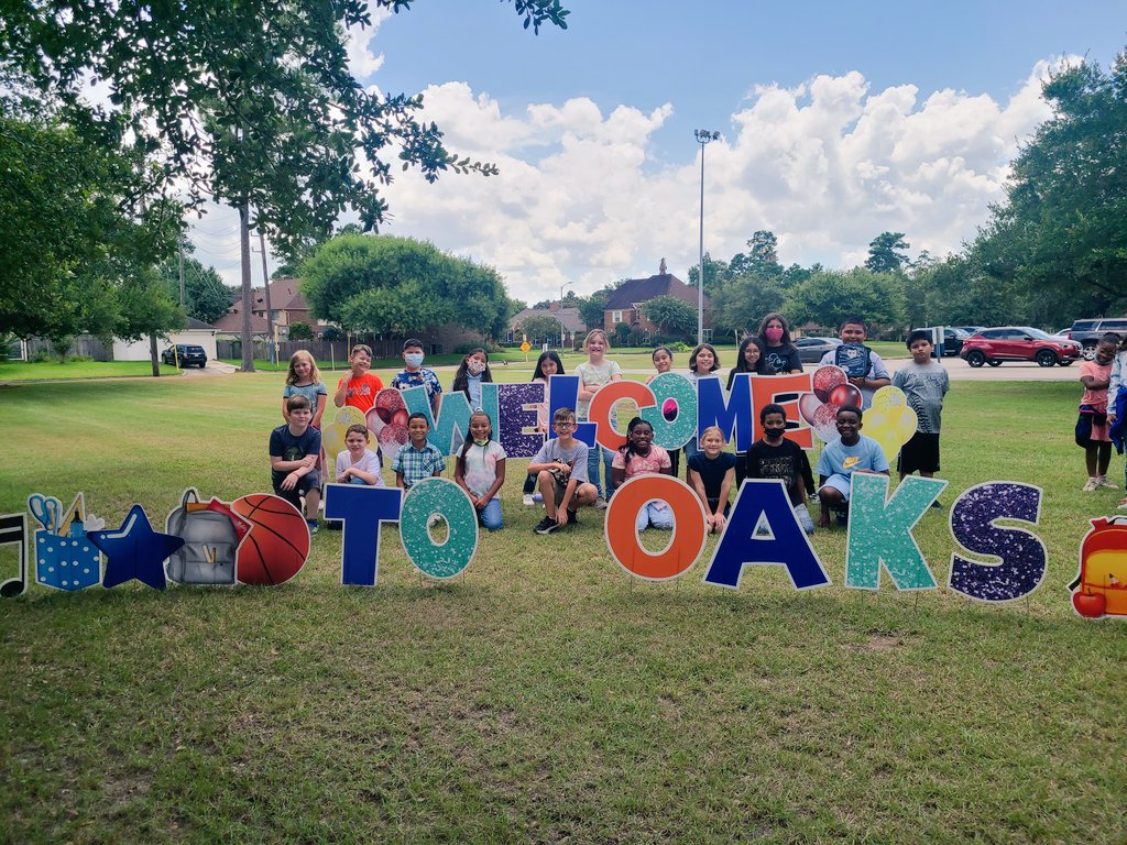 <a href="/Oaks4th/">Oaks 4th grade</a> had a great day today <a href="/HumbleISD_OE/">Oaks Elementary</a>  We can't wait to see these kiddos grow! #everychildeveryday #BacktoSchool2021