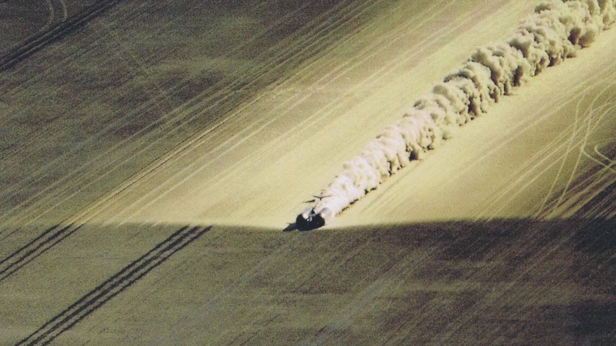 Thrust SSC 1997. Звуковой барьер. Thrust SSC фото. Преодоление звукового барьера на машине. Thrust SSC 1997. Звуковой барьер. Thrust SSC фото. Преодоление звукового барьера на машине.