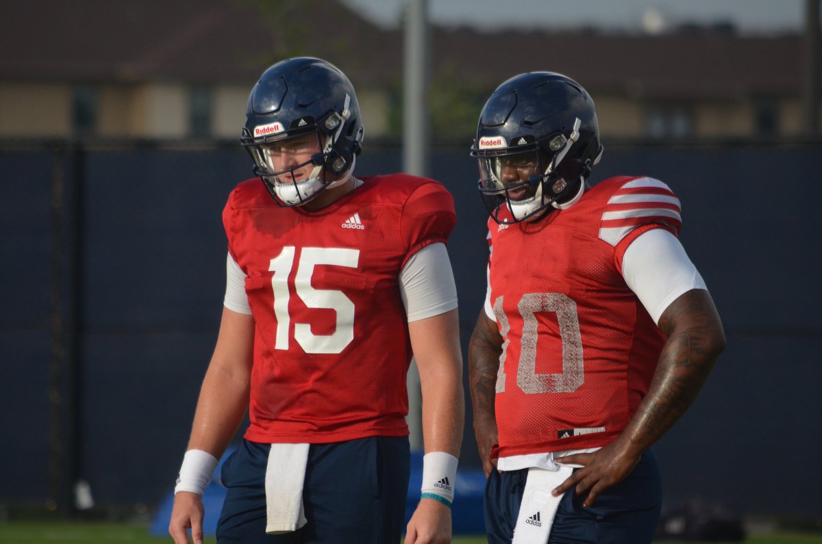 theJJPerez's tweet photo. Some images from @UTSAFTBL Fall Camp Practice #4... more photos on the @UTSAinsiders FB page: https://t.co/cyNrKzxXy7 https://t.co/iBIGH4i549