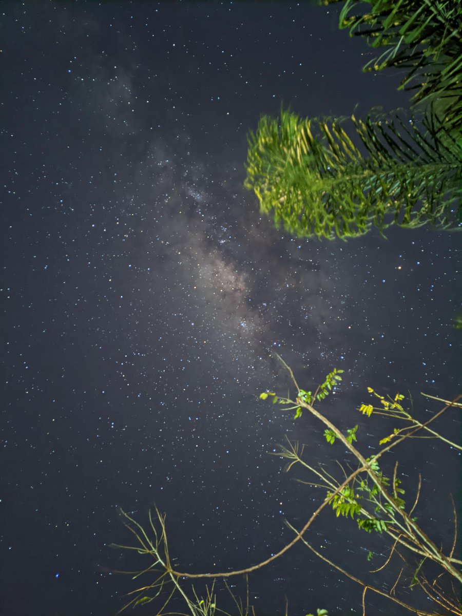 redditSpaceView's tweet image. I took some photos from my cell phone and this is one of the best of them.
