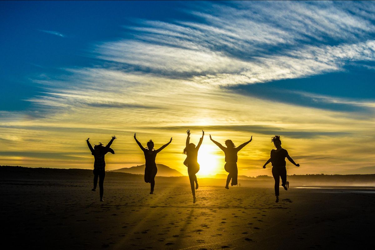 Excited to announce that Firefly &amp; Phoenix is Live!! Also, fun announcement, we are creating guided journals! - mailchi.mp/creativelyheal…