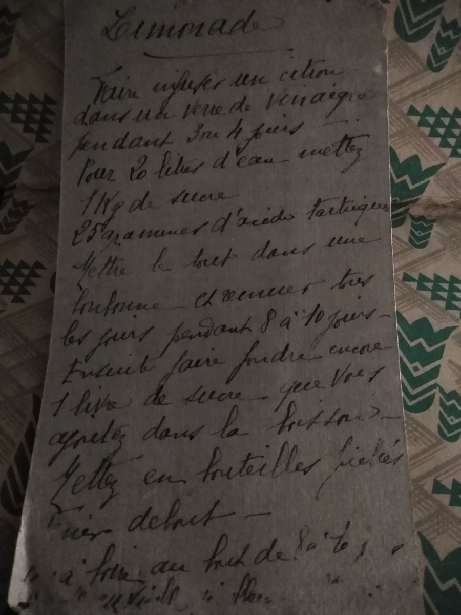 groundways's tweet image. Une limonade