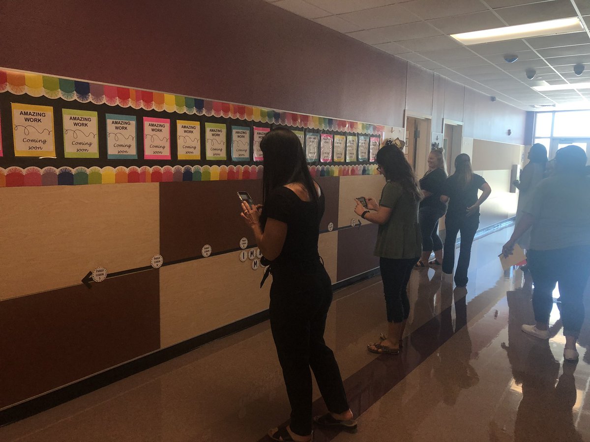 Touring <a href="/NIKKI_ANDERS0N/">Nikki Anderson</a>’s classroom, asking questions, &amp; taking pictures of what works!! 🤩💚💡 There’s nothing better than walking a classroom &amp; learning from each other! #ComalPL #New2Comal <a href="/Ktbiggs00/">Katie Biggs, NBCT</a>