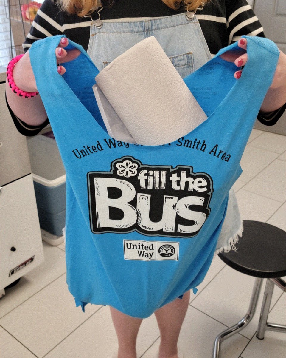 CESFortSmith's tweet photo. Ever wonder what to do with all those extra t-shirts you have in your closet? Well, Ms. Araceli has done it again...today, she taught our kids how to recycle t-shirts and make grocery sacks out of them! How cool is this??? #lifeskills #AraceliRocks! #takingcareofourkids #4H https://t.co/1jEdLvQ2i8