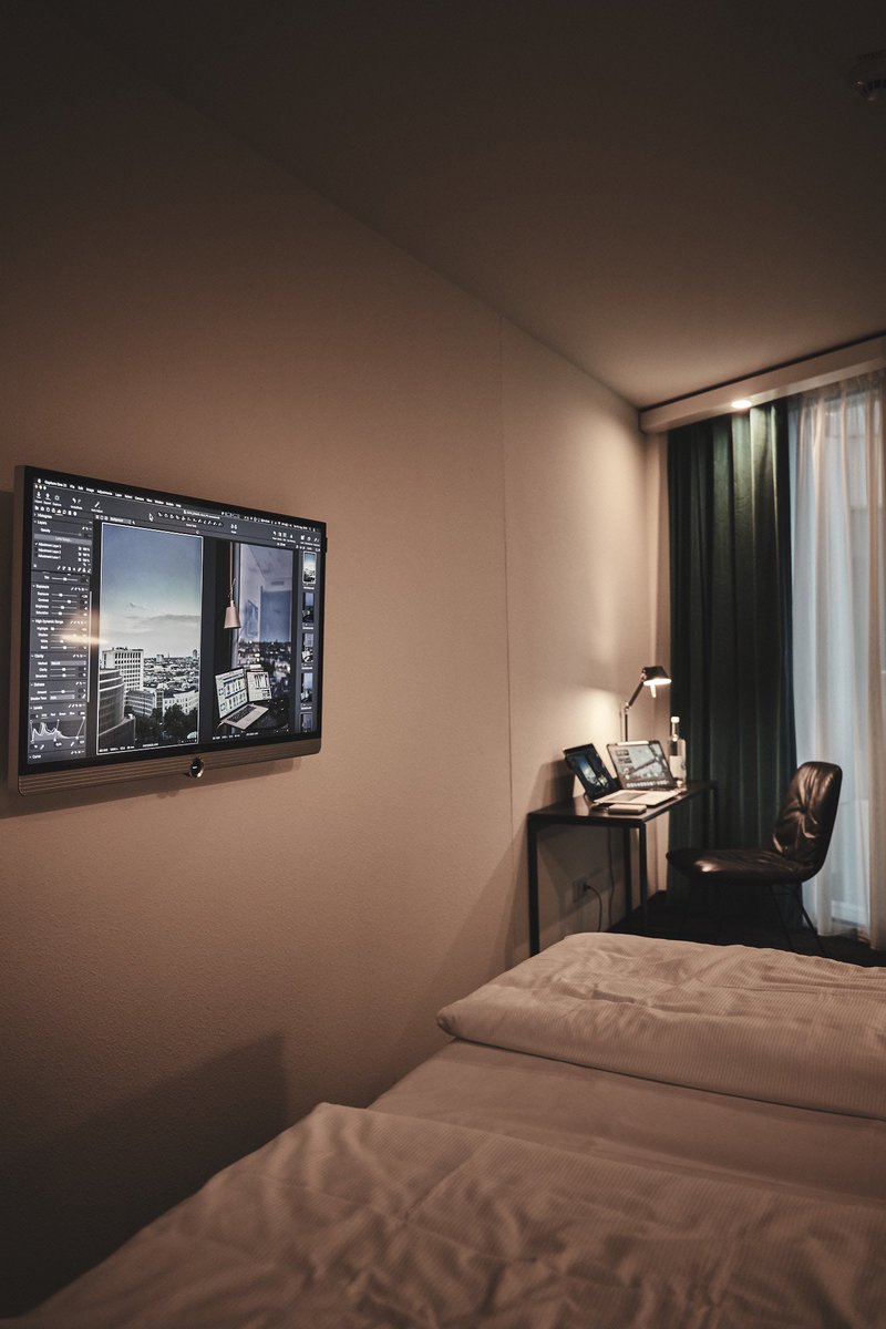michaschmidt's tweet photo. basically my 2nd home @MotelOne 😉✌🏻😎 #MotelOneUpperWest #Berlin #OneTheRoad https://t.co/Smbi4nYS2S