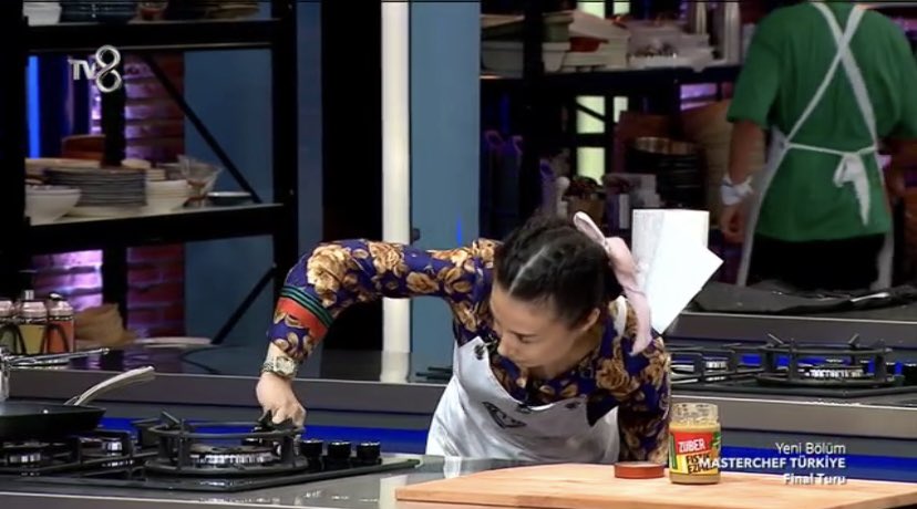 burcuonalofc's tweet photo. Yaratıcılık turundayız 💕

Kadroya girme sırası bizde 🤫

#mastercheftürkiye https://t.co/QjzOb3h6v9