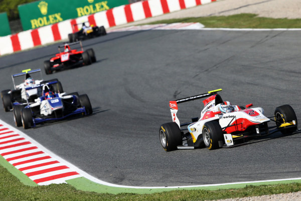 europeanwf1's tweet photo. 57/57

- ALO ALO ABT??? PODE FALA OU TA GANHANDO!!!! É TANTA GOZADA QUE O CARRO DE ABT MORRE APOS A CHEGADA!!!!! QUE VITÓRIA É O 2° 1-2 DA @ArtGPF1Verse EM UMA ETAPA!!!!!

- VERSTAPPEN (@LionPoint_F1) LOUCURA SOBE AO PODIO NA SUA 1° CORRIDA E OCON (@ManorGP3) É 4°!!!!!! https://t.co/KPgUcc1otB
