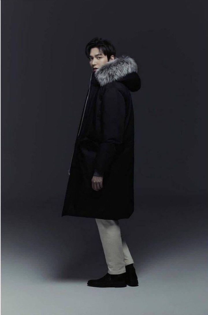 alehominlee's tweet photo. @ActorLeeMinHo para la marca ANDZ https://t.co/loJF7MiRcG