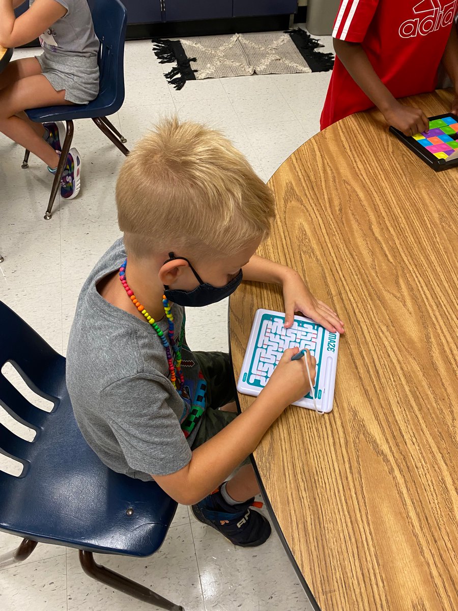 teach_wells's tweet photo. These students are already becoming experts at playing brain games so they can teach their classmates to play during arrival each morning 🧠 https://t.co/IQB6cRYwyF