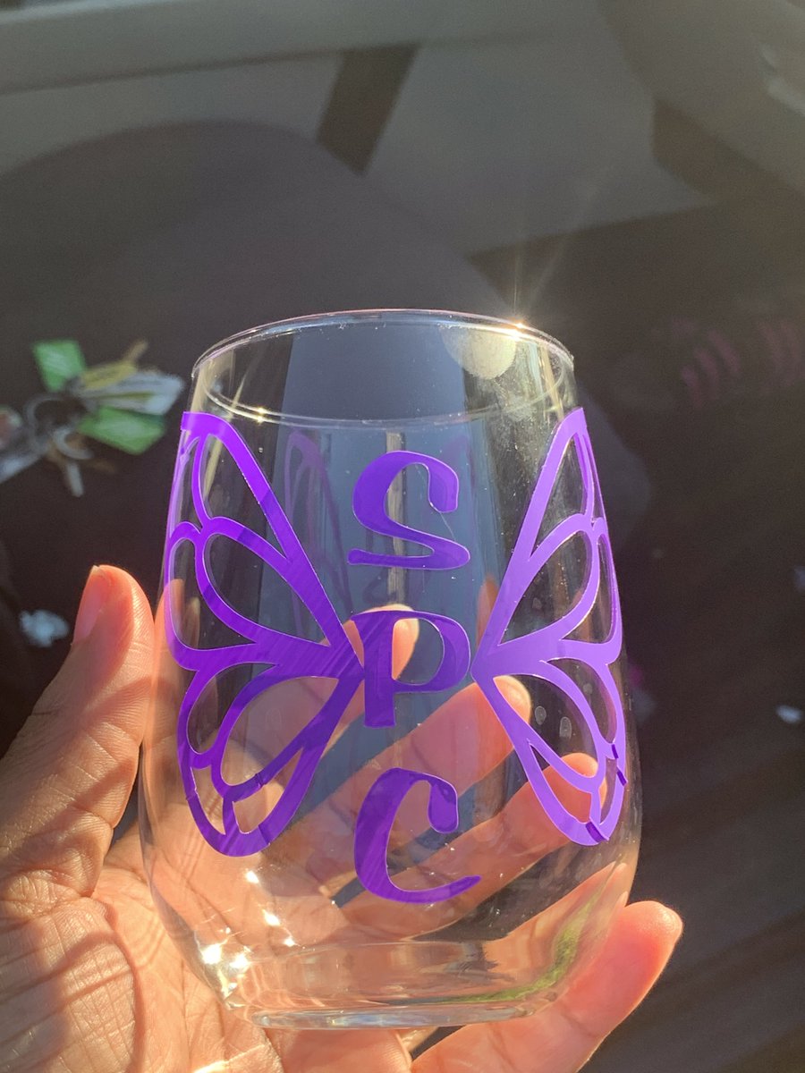 iamthabrand's tweet photo. If you’re in the Richmond area come out and support Branded and the other amazing business owners are the Hustle in Silence pop up shop  #brandedinc #shopsmall https://t.co/5Jl56KhjKJ