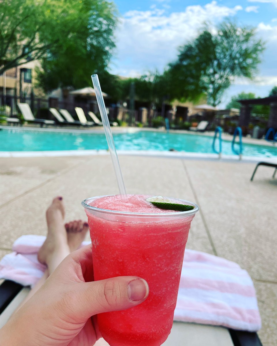 A-a-ay, I'm on vacation
Every single day 'cause I love my occupation
A-a-ay, I'm on vacation 😎 #TravelTuesday