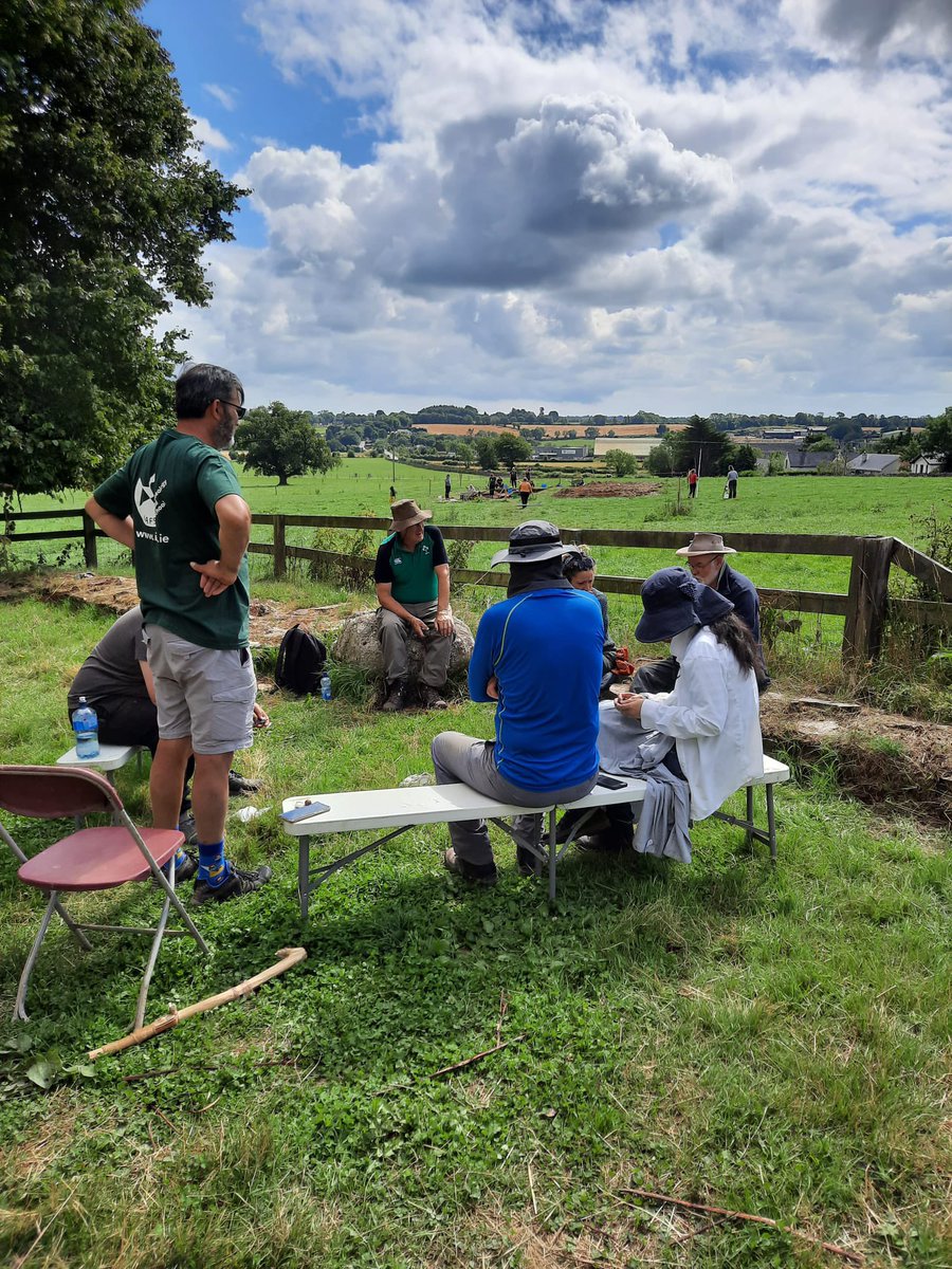 FernsVillage's tweet photo. What a classroom! US Students and volunteers attend a #communitydig run by the #TheIrishArchaeologicalFieldSchool at St Mary’s Abbey in Ferns #medieval @ancienteastIRL @visitwexford @Love_Gorey https://t.co/6zBWNp7YJQ