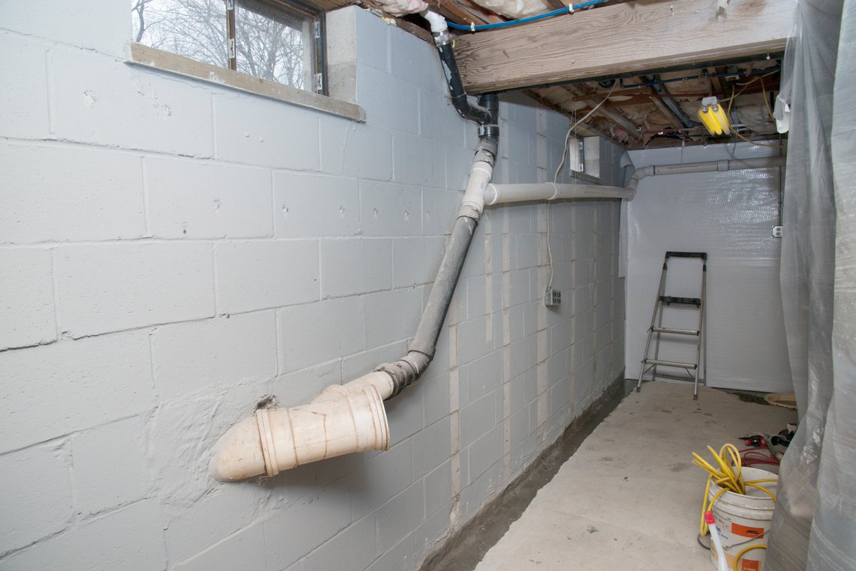 LeaderFSI's tweet image. If your basement looks like this "Before", call us for a beautiful "after"! Leader Foundation Solutions 888-320-6363