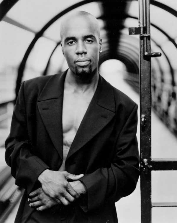 JGsRoses's tweet photo. Happy Happy Birthday to Mr. Aaron Hall! 🍰🎂
#Guy #guyforever #jgsroses https://t.co/uzZSOhjTLF
