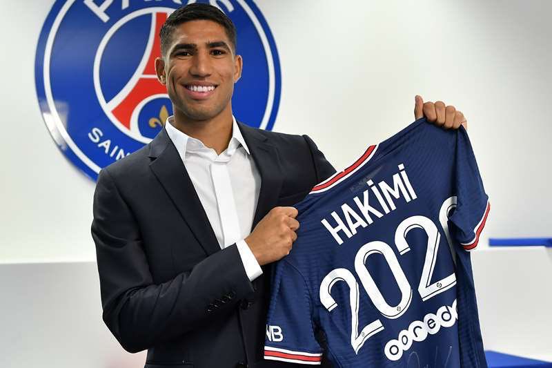 ActuFoot_'s tweet photo. ✅ Georginio Wijnaldum 🇳🇱
✅ Sergio Ramos 🇪🇦
✅ Achraf Hakimi 🇲🇦
✅ Gianluigi Donnarumma 🇮🇹
✅ Lionel Messi 🇦🇷

Le plus grand mercato de l’Histoire ? 🥵🔥 https://t.co/pNHeEaL80Q