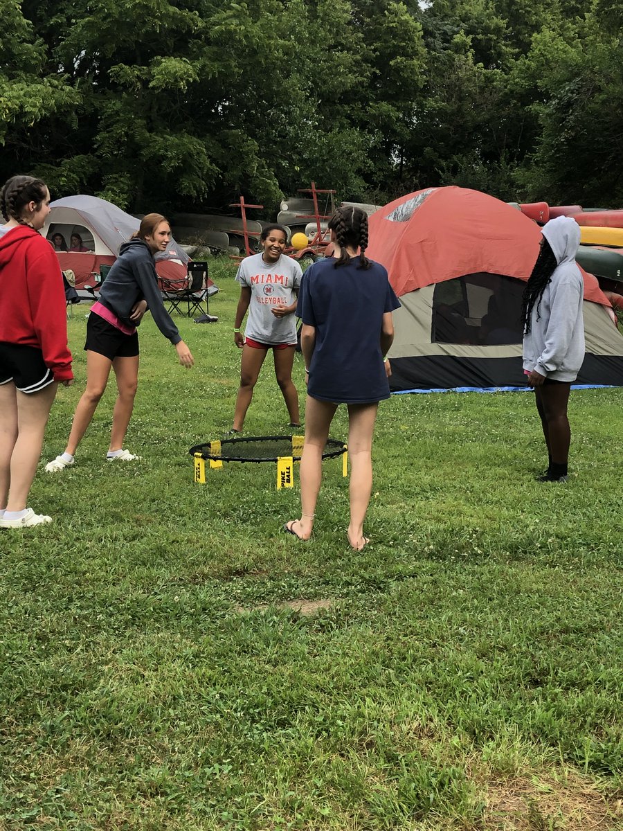 Brave_VB's tweet photo. We had a great time at @morganscanoe for our team bonding! Canoed the river and then spent time together before camping out (our Seniors even served us dinner)!
#Sisterhood #StrongerTogether 
@ths_brave @THSBoosters https://t.co/ncbAdCOVbV