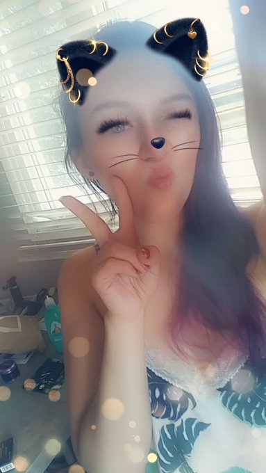 Hi.😘 . . . Check out the link in my bio to see uncensored content!💋 #AdultWork #content #onlyFans #cute<a href="/tag/cute"class="tags"><span>#cute</span></a><a href="/tag/adultwork"class="tags"><span>#adultwork</span></a><a href="/tag/content"class="tags"><span>#content</span></a><a href="/tag/onlyfans"class="tags"><span>#onlyfans</span></a>