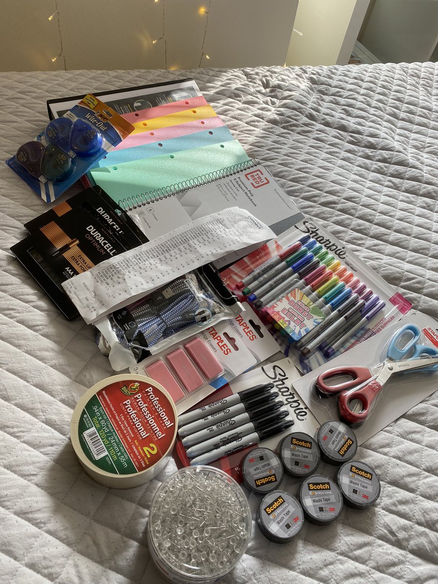 juliaalexiss's tweet photo. @ChipotleTweets @Venmo Hey @ChipotleTweets going into my 4th year teaching high school English &amp; starting graduate school in 2 weeks! Help a girl out #suppliescontest ✨🤍😇 (receipt 1 of 3 so far. more supplies to come) https://t.co/h6VtMq2Q4q