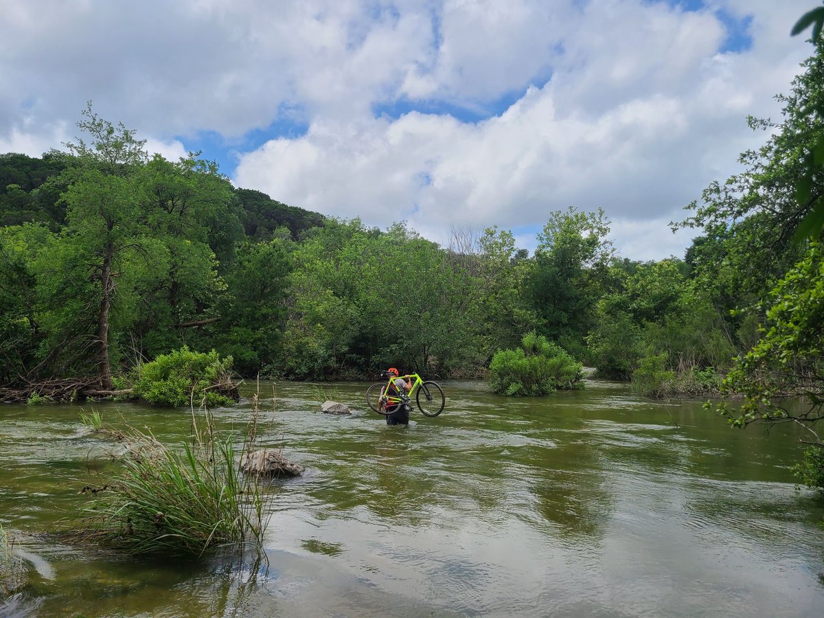 altafieldnotes's tweet photo. Everything's bigger in Texas - even the field work adventuring! This summer, Alta's Will Roberts and Stephen Bzomowski completed a week of field work for the Great Springs Project. Over five days, the duo biked 134 miles and kayaked 3.3 miles of the corridor. #altafieldnotes https://t.co/qEujfQ0ijX