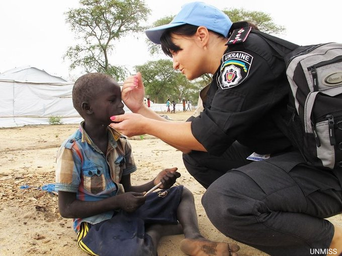 United Nations (@un) on Twitter photo UN peacekeepers come from different countries, cultures & backgrounds, but share a common purpose: to improve lives and further peace around the world.
More on the important protection work of <a href="/UNPeacekeeping/">UN Peacekeeping</a>: peacekeeping.un.org/en UN peacekeepers come from different countries, cultures & backgrounds, but share a common purpose: to improve lives and further peace around the world.
More on the important protection work of <a href="/UNPeacekeeping/">UN Peacekeeping</a>: peacekeeping.un.org/en