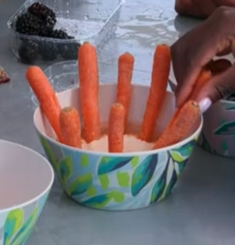 amyphi_thoughts's tweet image. you’re telling me this is the best thing that’s ever happened to mary #loveisland