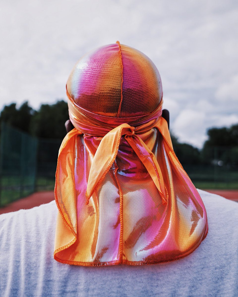 CrownRags's tweet photo. Orange Hologram Rag 🌋⁣
Takes 2 Seconds To Retweet This and Support A Small Black Business Today🙏🏾 https://t.co/MVGPOGXoHu