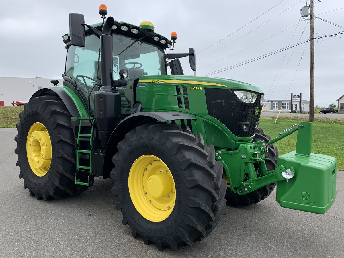 Logan_Stephens5's tweet photo. Delivered and straight to the field! #6250R #Commandpro @JohnDeere @GDEquipment https://t.co/lqUOTJZ9ES