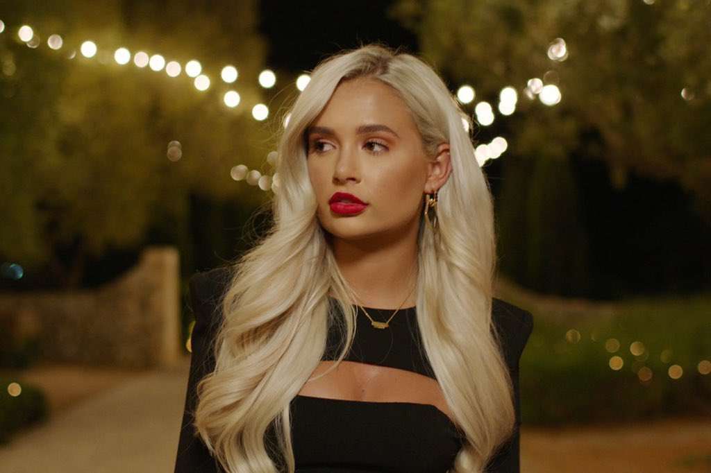 evieluvr1's tweet photo. love island season 5 was the PEAK of bombshells idc #LoveIsland https://t.co/iDAbkscG5q