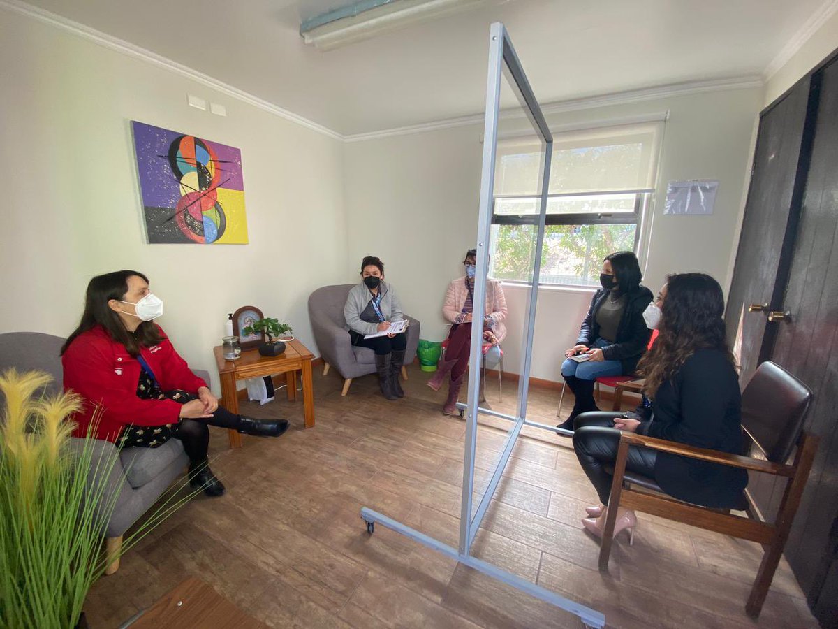 MinjudhAntof's tweet photo. 🟡 Seremi @Paula_GarciaB junto a Directora @SenameAntofa y equipo implementador de #MejorNiñez continuaron con las visitas a las residencias colaboradoras de lactantes y preescolares de #Antofagasta, para conocer su funcionamiento con miras a la nueva institucionalidad 👶🏻👧🏻👦🏻 https://t.co/Gm7Wnkodjt